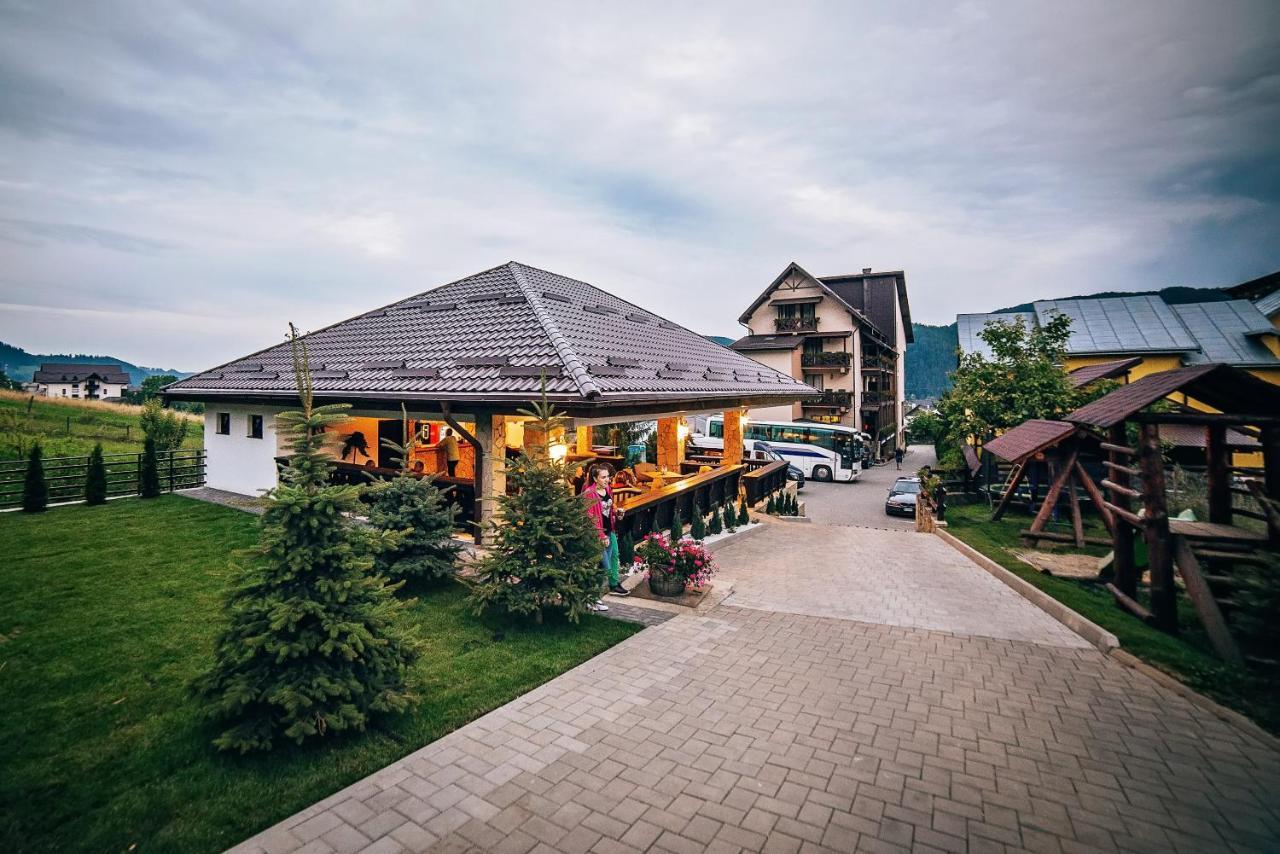 Pension Casa Humor Ґурагумора Екстер'єр фото